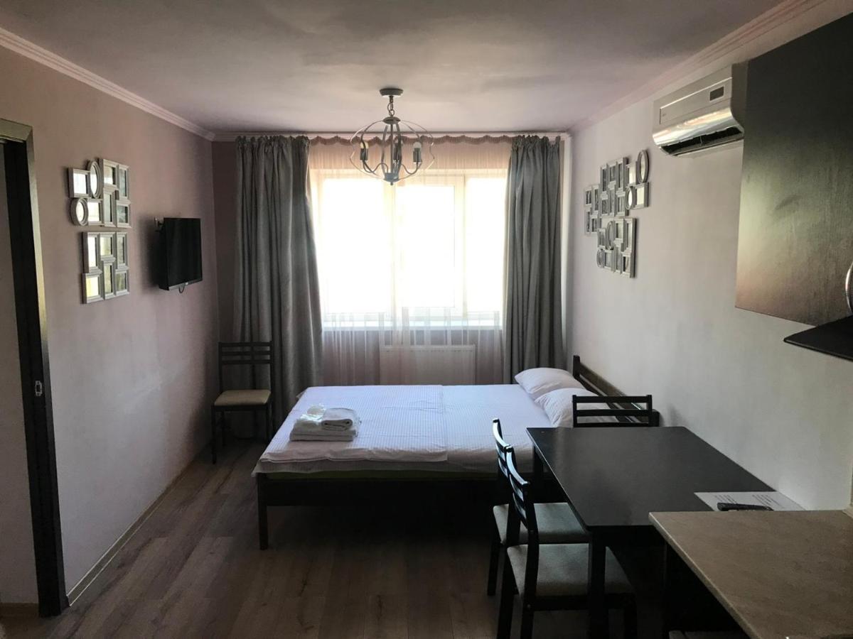 Primorskiy Suite Odessa Exterior photo